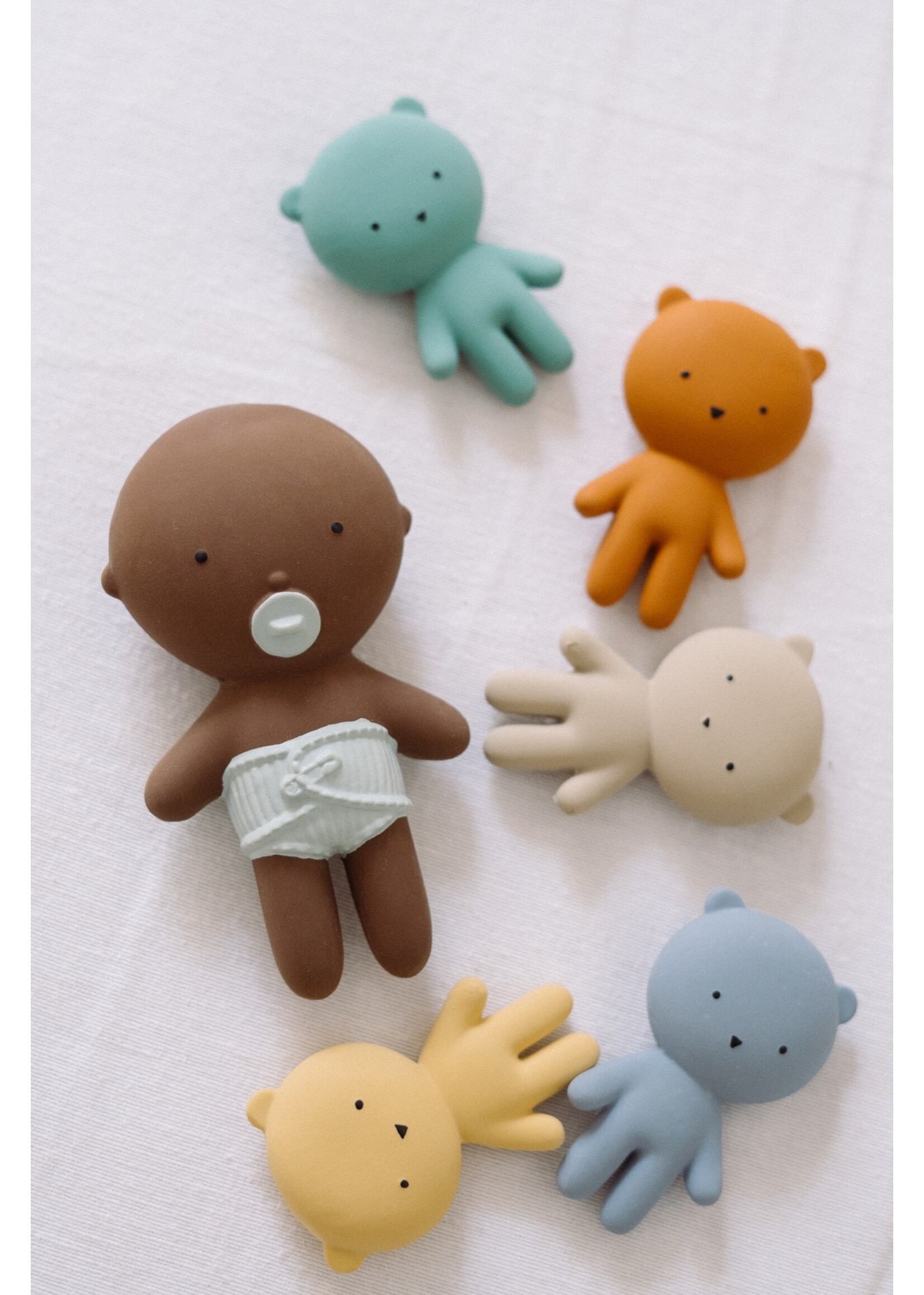 We Are Gommu Pocket Baby #5 Honey