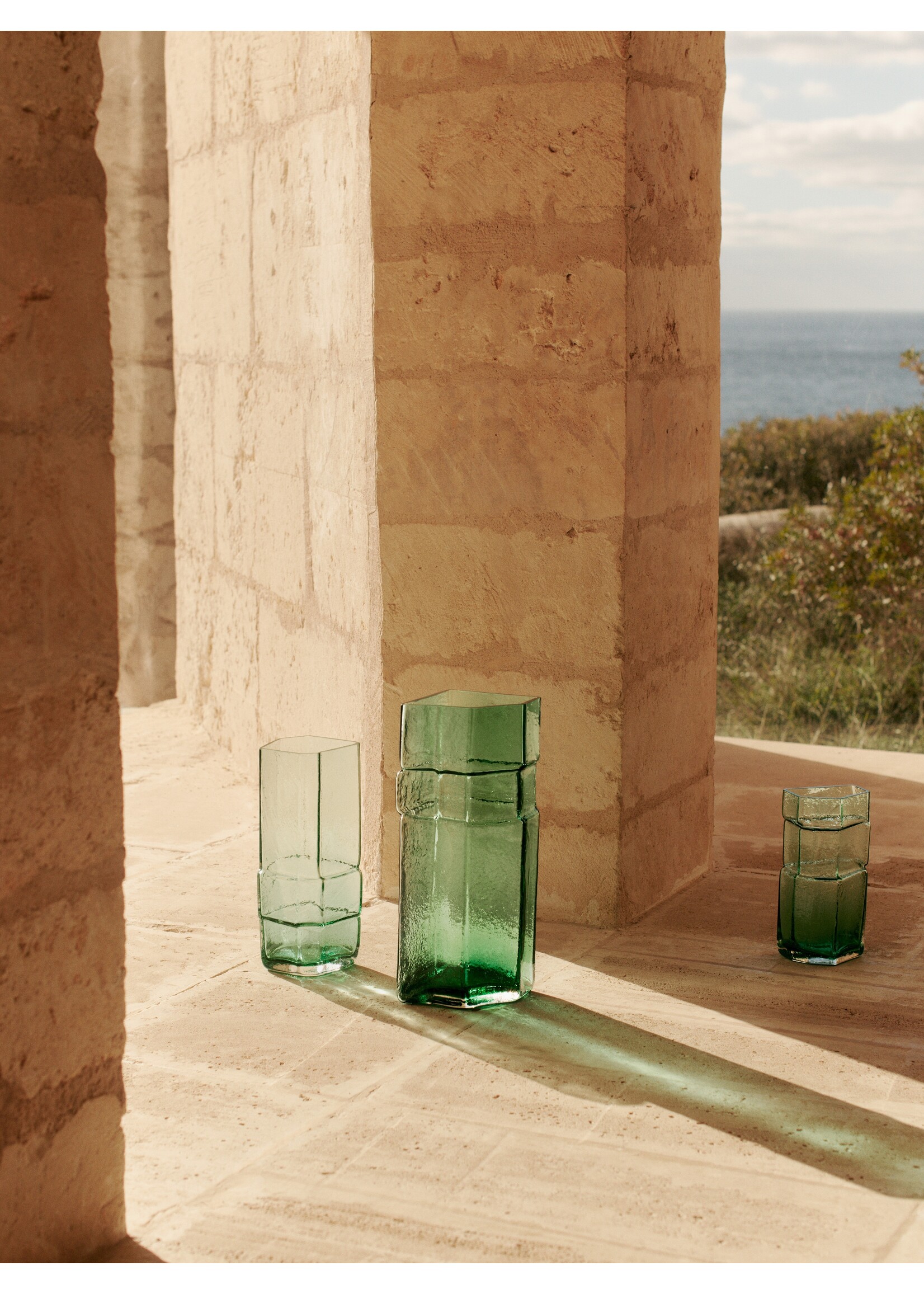 Ferm Living Muro Vaas H23cm - Small Groen