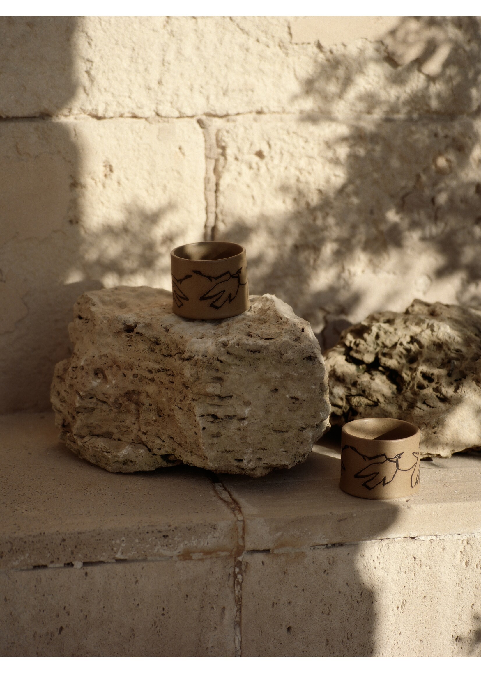 Ferm Living Vuelo Cup - Dark Buff