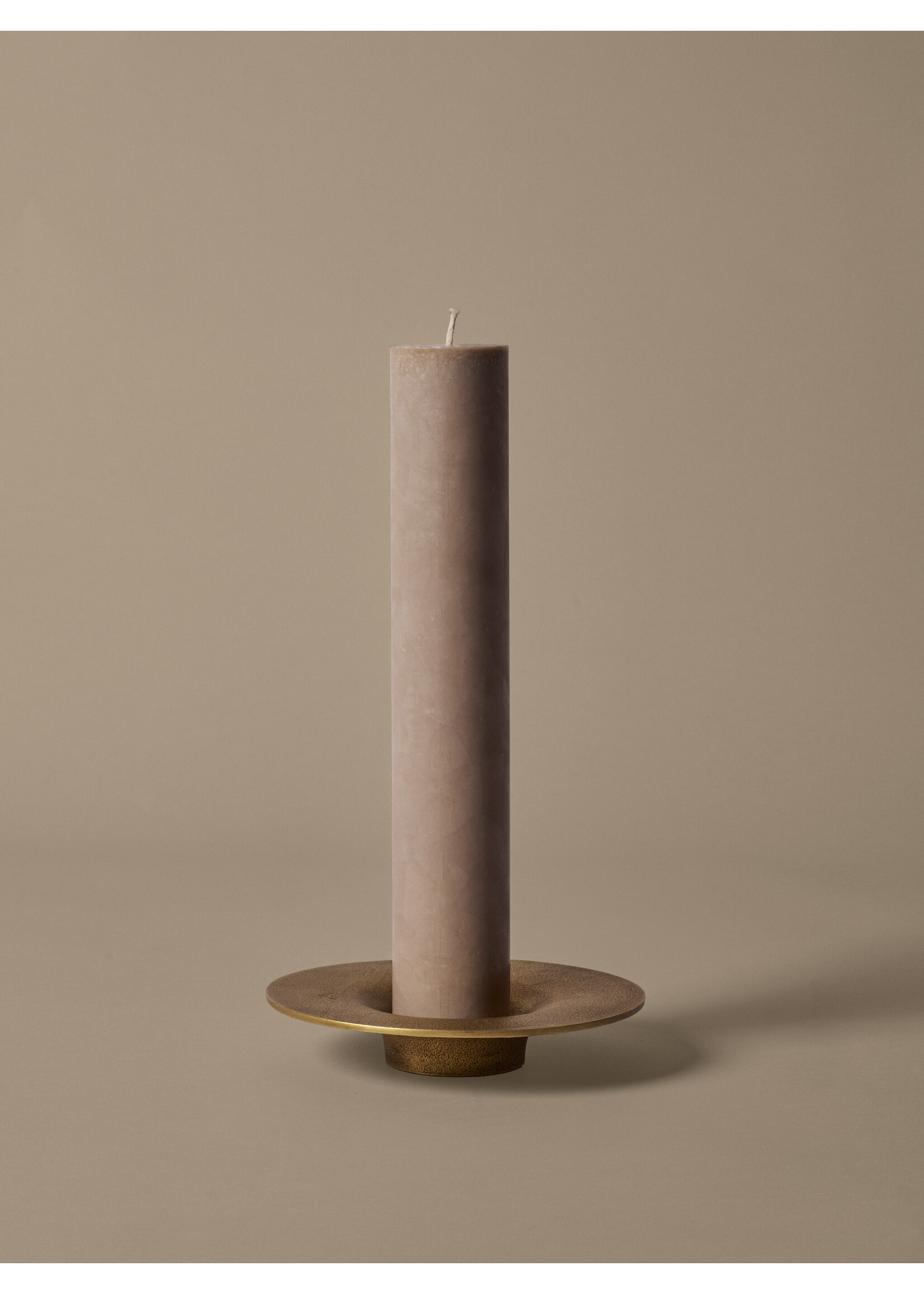 Ferm Living Soothe Kaarsenhouder voor blokkaars – Brass