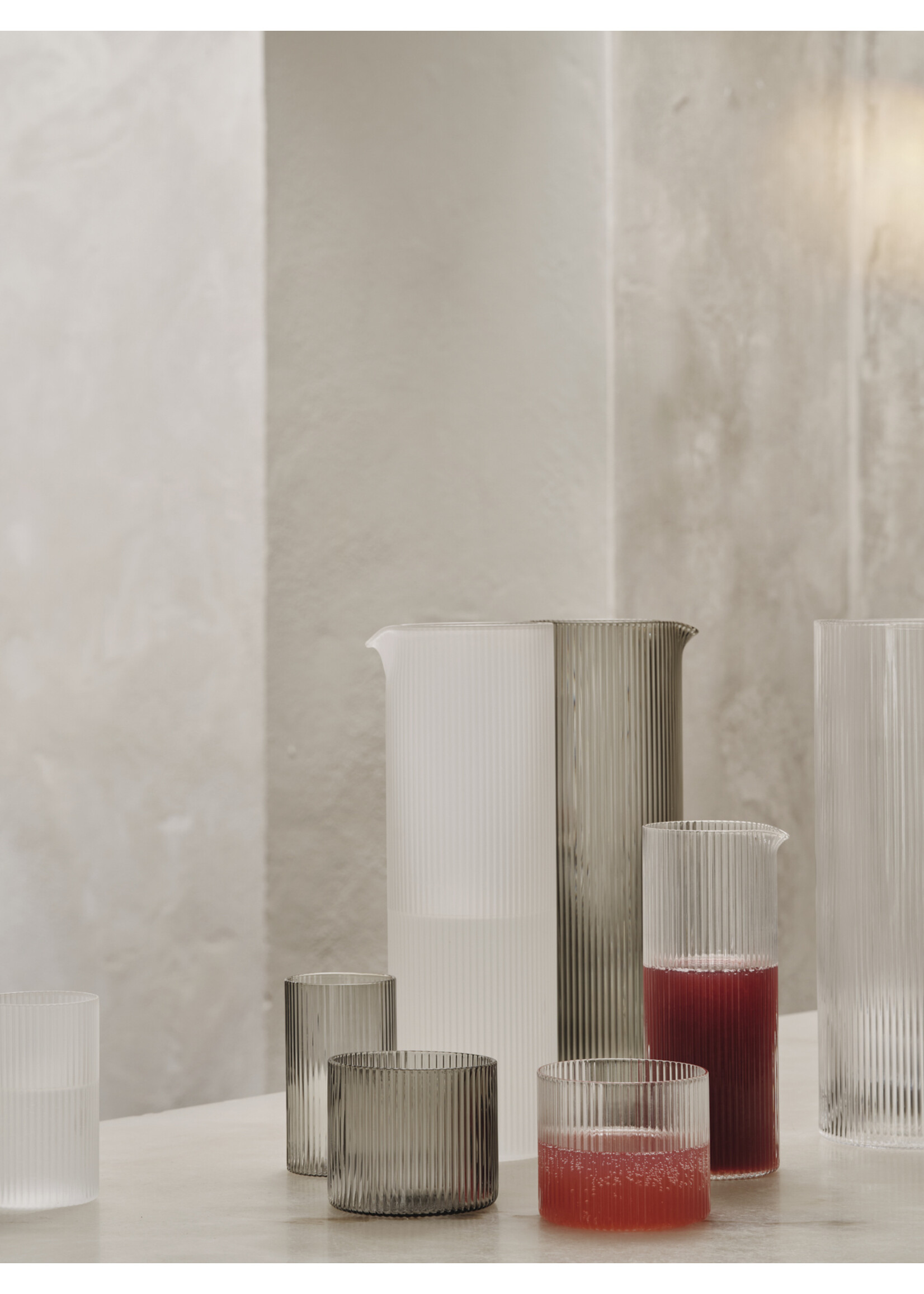 Ferm Living Ripple Waterkan - Frosted