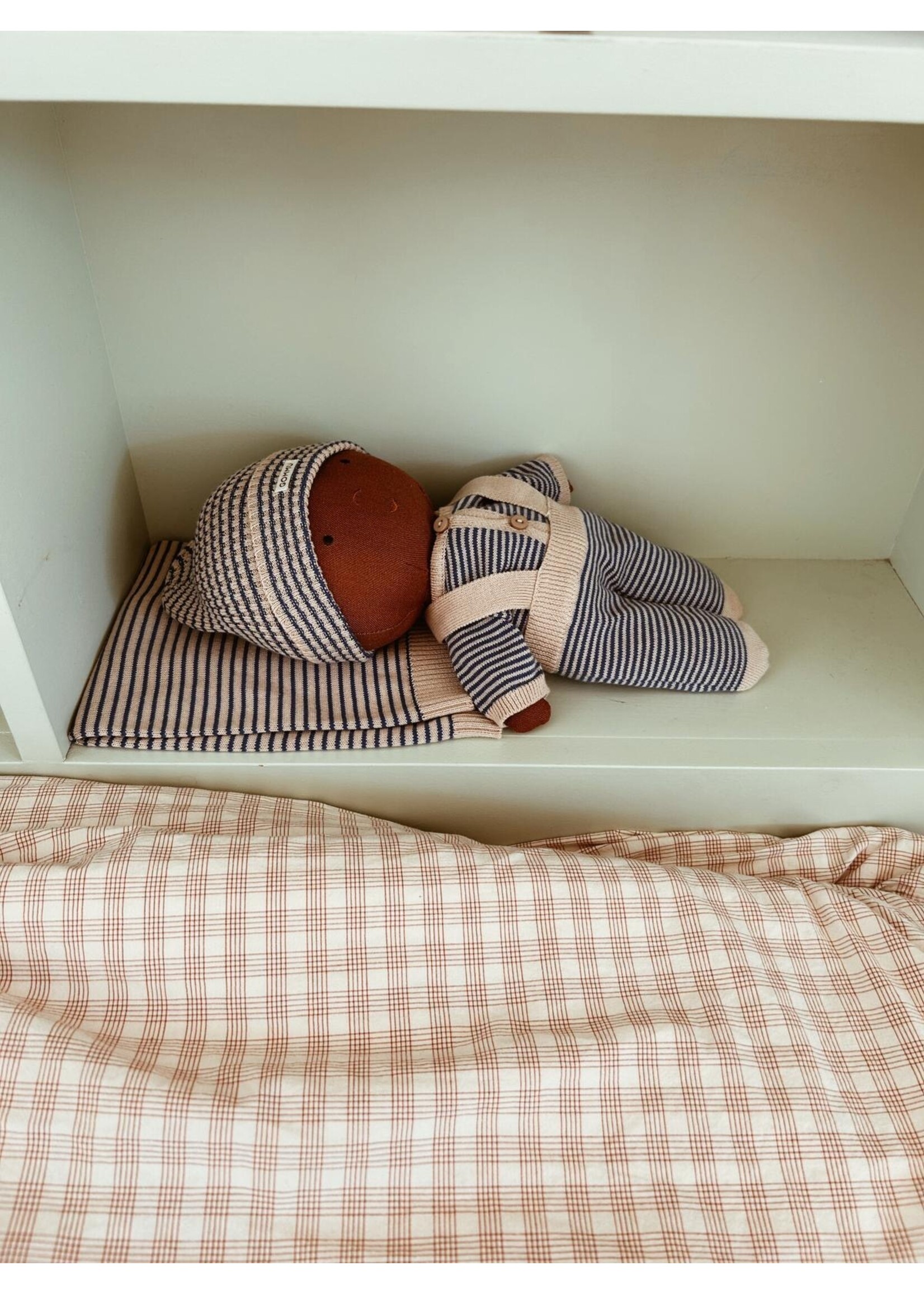 We Are Gommu Gestreepte Muts voor pop