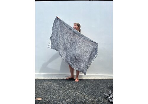 Hello miracle PRE ORDER Sarong Lucky Grey