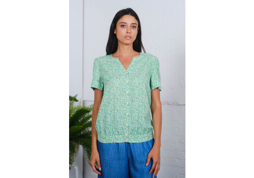 Pretty vacant Pretty Vacant - Roxy Blouse in Green Ditsy