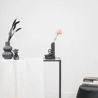 House vitamin Gun Flower Vase L - Ceramics- Black