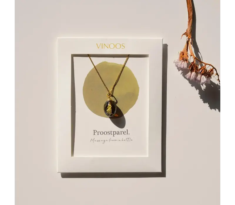 Vinoos Wine Jewelry - ode to green collection - up cycled glass necklace proostparel