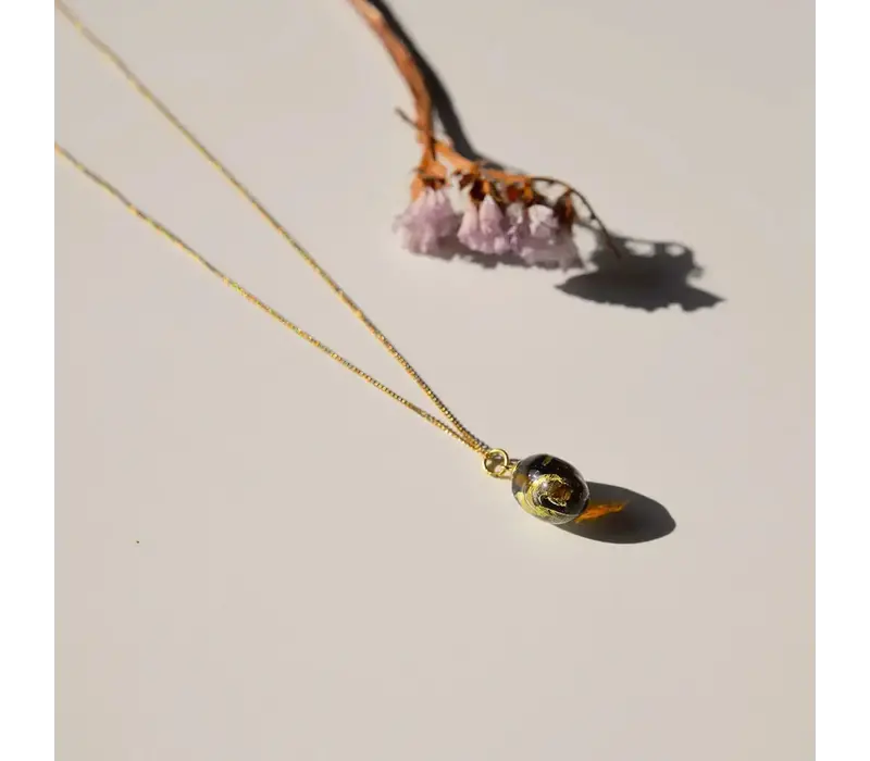 Vinoos Wine Jewelry - ode to green collection - up cycled glass necklace proostparel