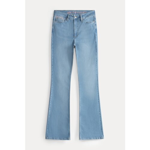 Pom Amsterdam - JEANS - Esmee Flare Light Blue 