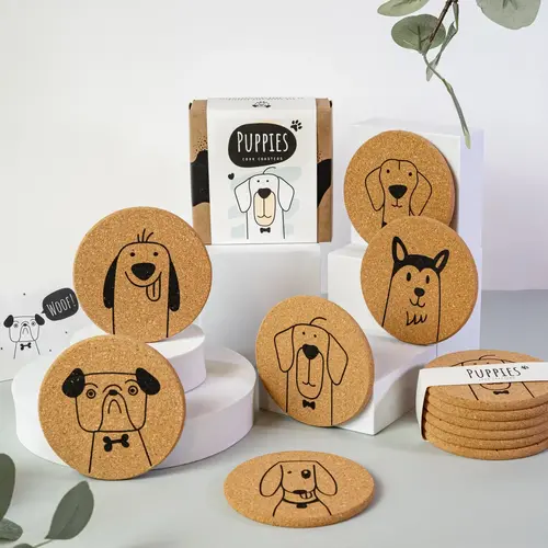 PUPPIES - Schattige kurkonderzetters met honden, set van 6, met doos 