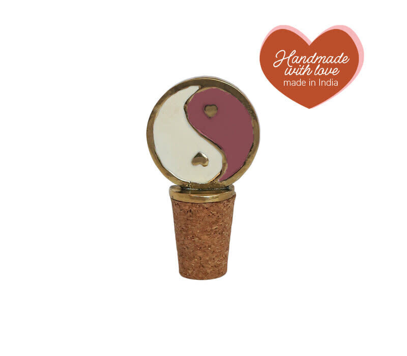 All the Luck in the World - Flessenstopper Messing Yinyang Wit Roze