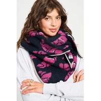 !!!SALE!!! Pom Amsterdam SHAWL - Les Croissaints