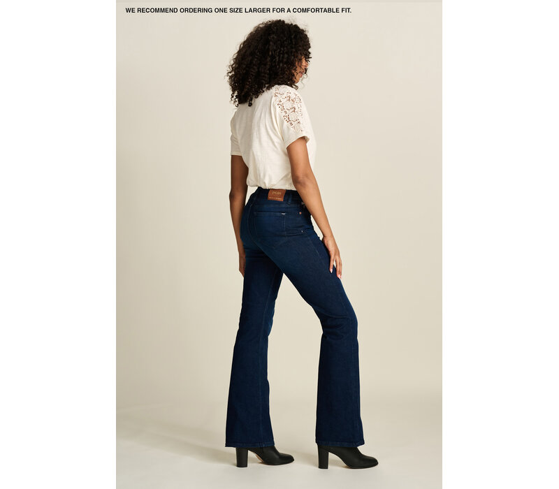 Pom Amsterdam JEANS - Esmee Flare Dark Blue