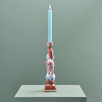 Werner Voss -  Kandelaar - papegaai op olifant - roze-blauw-wit - 30,5 cm
