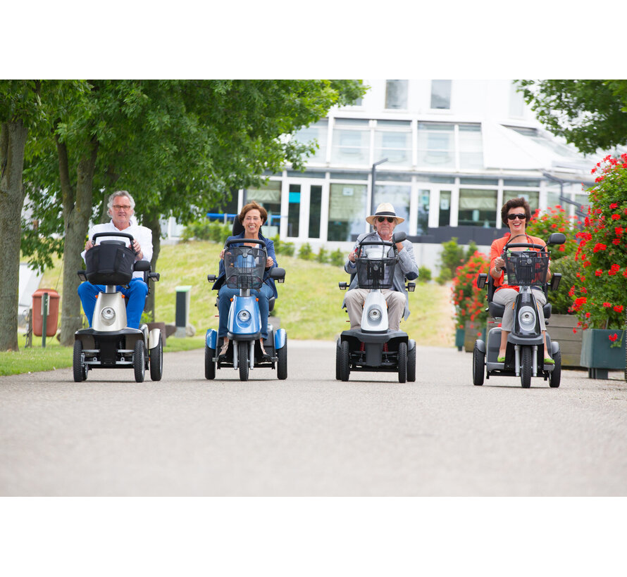 Sunrise Medical Sterling Trophy 4-Wiel Scootmobiel - Showroom model