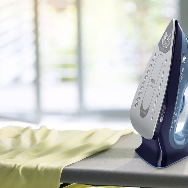 Braun stoomstrijkijzer SI3050BL