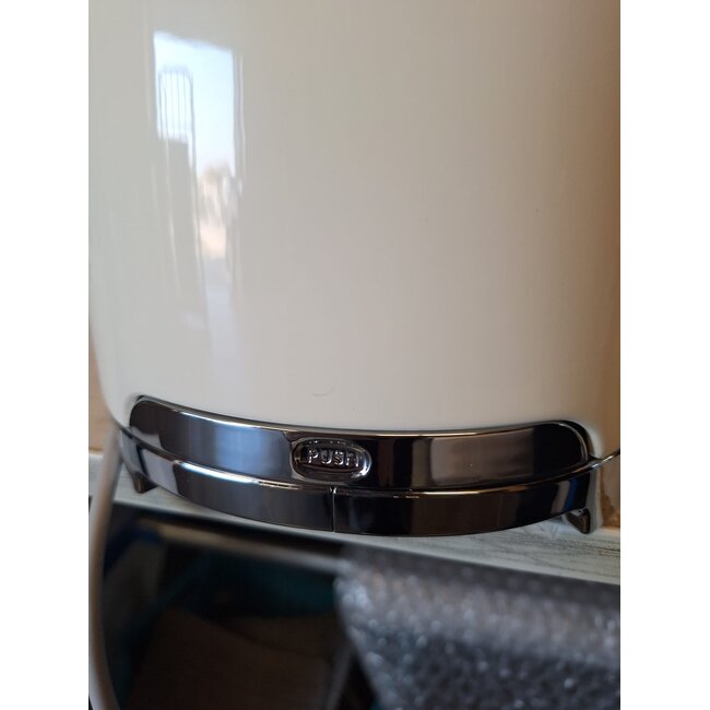 Tweedekans Smeg broodrooster creme - TSF02CREU