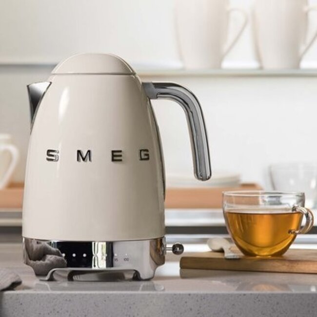 Tweedekans Smeg waterkoker crème 1,7l  - KLF04CREU