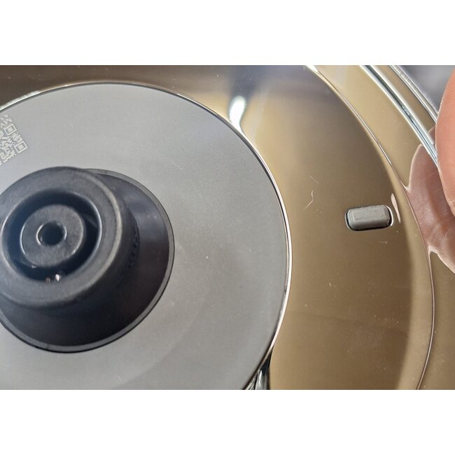 Tweedekans Smeg waterkoker wit 1,7L - KLF03WHEU
