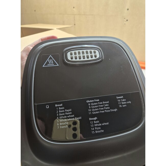 Tweedekans Panasonic broodbakmachine mini zwart -SD-PN100