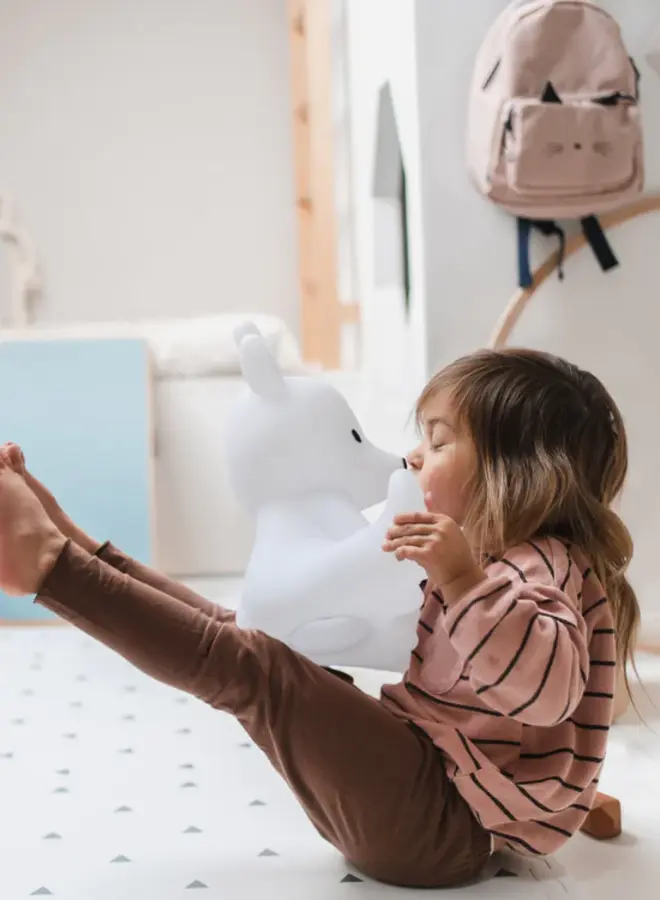 Fabian Medium (light)