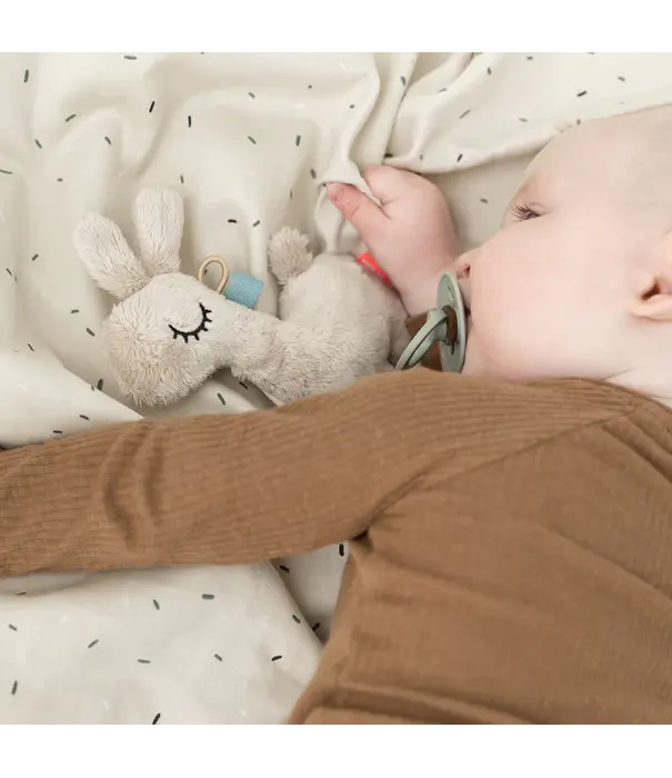 DonebyDeer Donebydeer - Tiny sensory rattle Lalee Sand