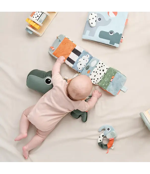 DonebyDeer Done by Deer - Fold-out sensory cube - Deer friends Col