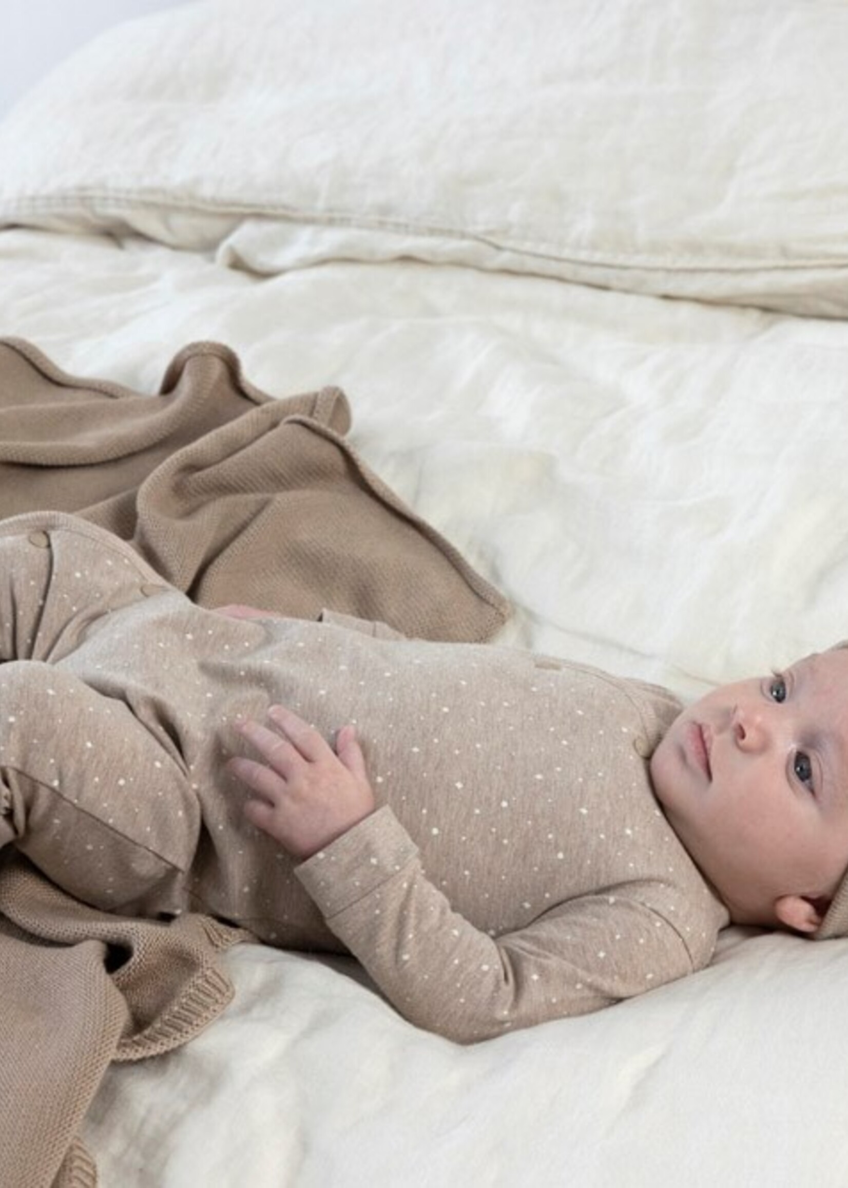 Feetje Feetje Noos - Mutsje rib - The magic is in you