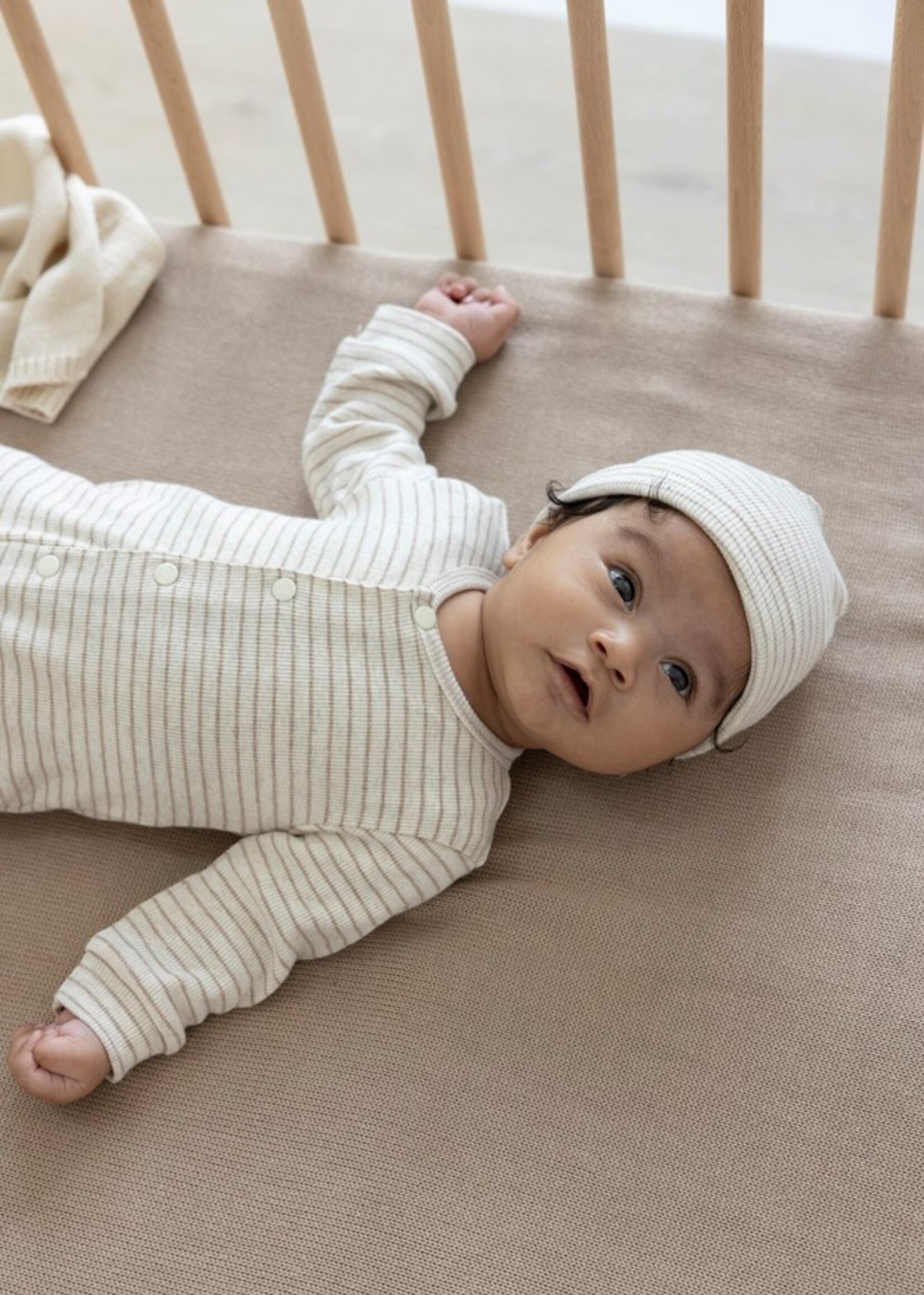 Feetje Feetje Noos - Mutsje rib - The magic is in you