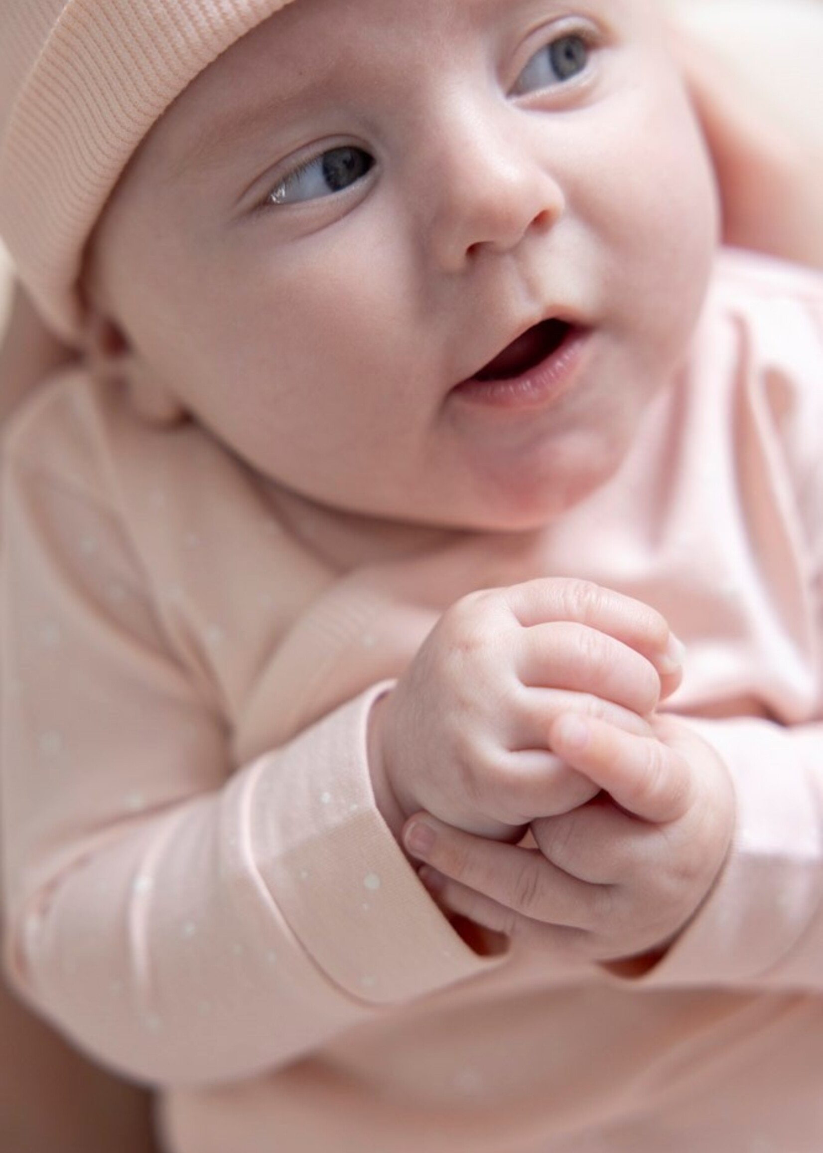 Feetje Feetje Noos - Mutsje rib - The magic is in you