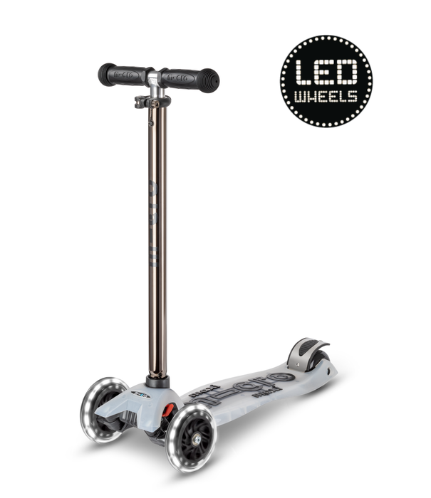 Micro Step Micro Step - Maxi Deluxe Led - Nechrome Zwart