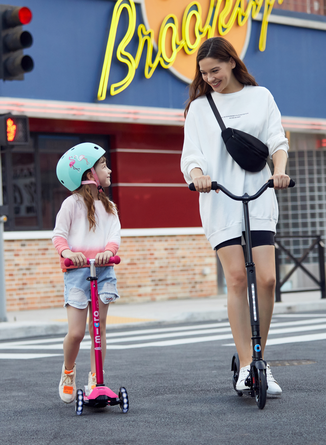 Micro Step - Maxi Deluxe Led - Roze