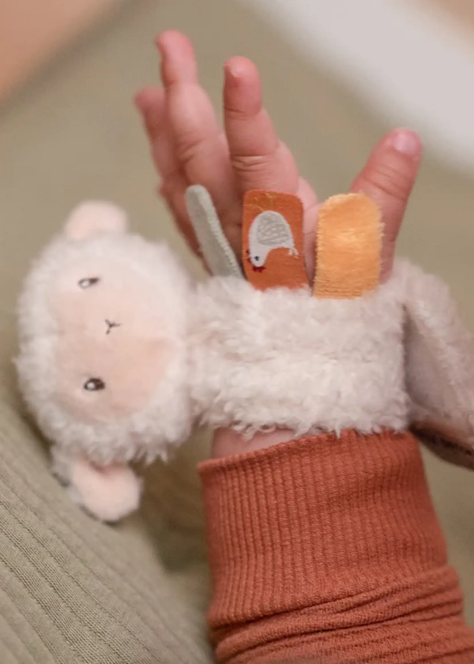 Little Dutch Little Dutch - Polsrammelaar schaap - Little Farm