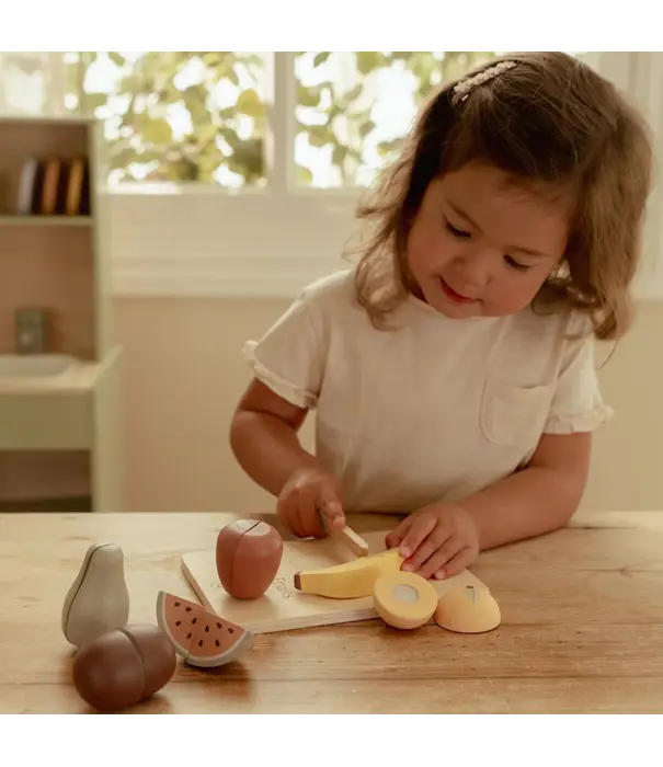 Little Dutch Little Dutch - Slicing fruit