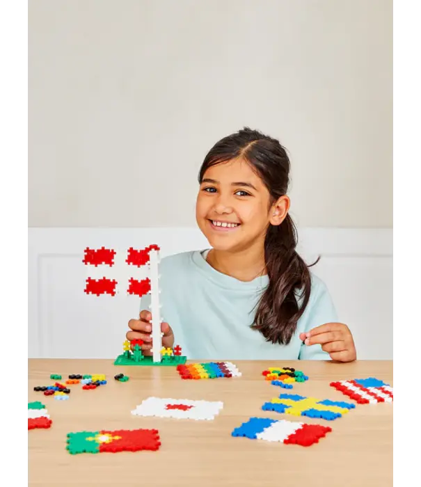 PlusPlus Plus Plus - Learn to build - Vlaggen 700ST