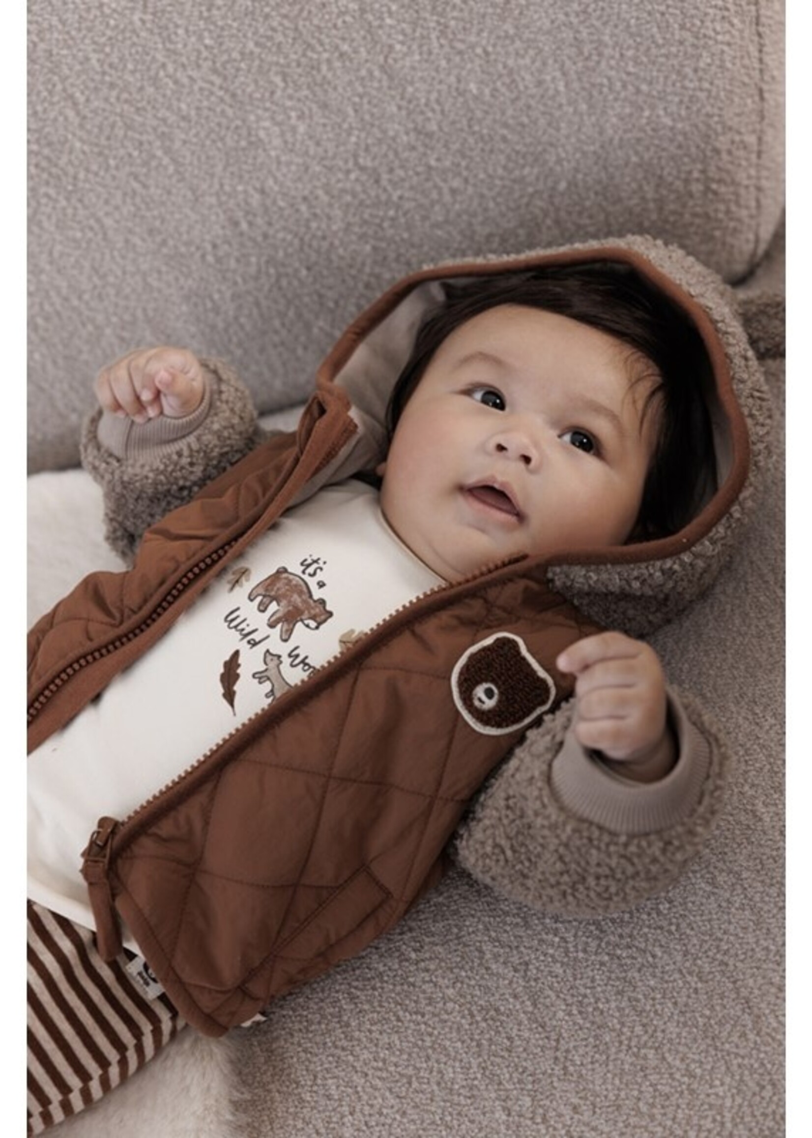 Feetje Feetje W25 - Wild World - Boucle jasje met capuchon