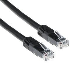 Zwarte 20 meter UTP CAT5E patchkabel met RJ45 connectoren