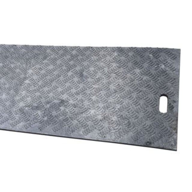 Kunststof rijplaat 240x60x1.5cm Kunststof rijplaat 240x60x1.5cm
