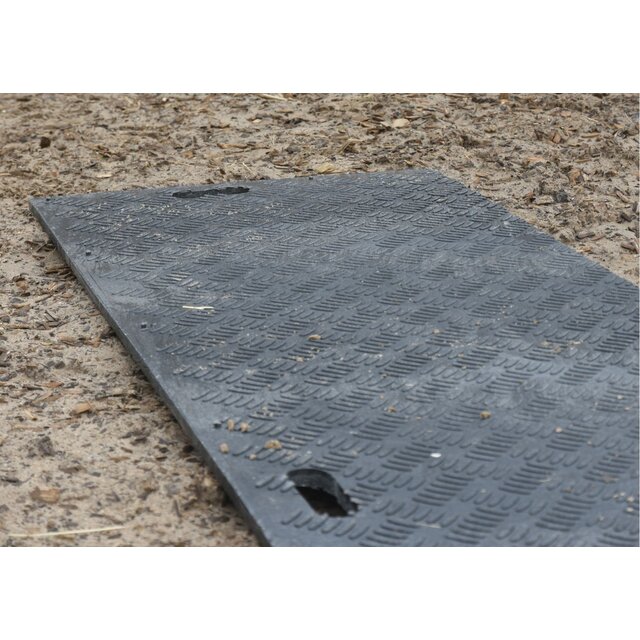 Kunststof rijplaat 240x60x2cm