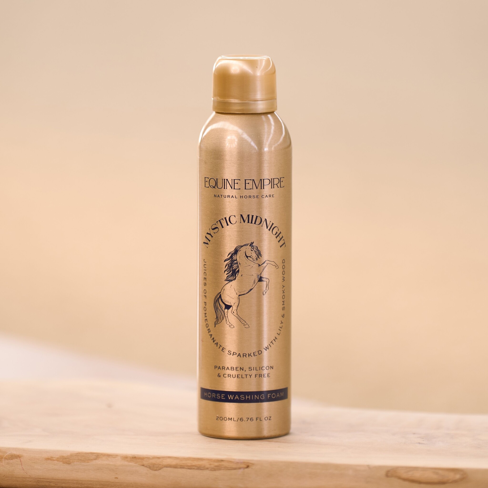 Equine Empire Paardenwasschuim - Mystic Midnight - 200 ml