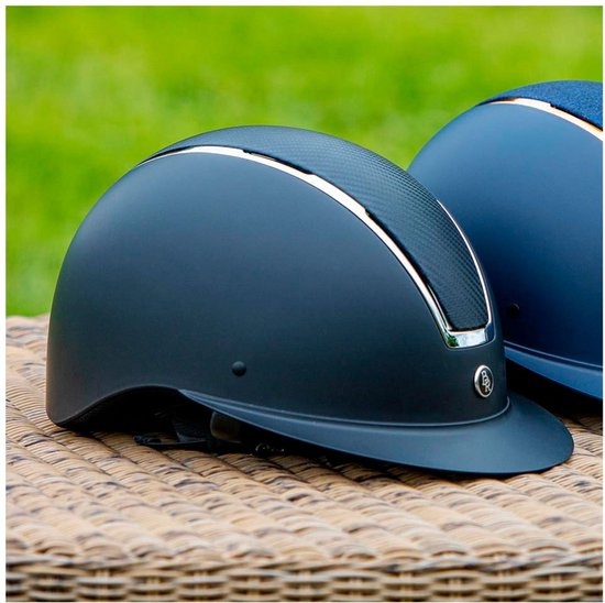 BR Rijhelm Omega Painted - Zwart