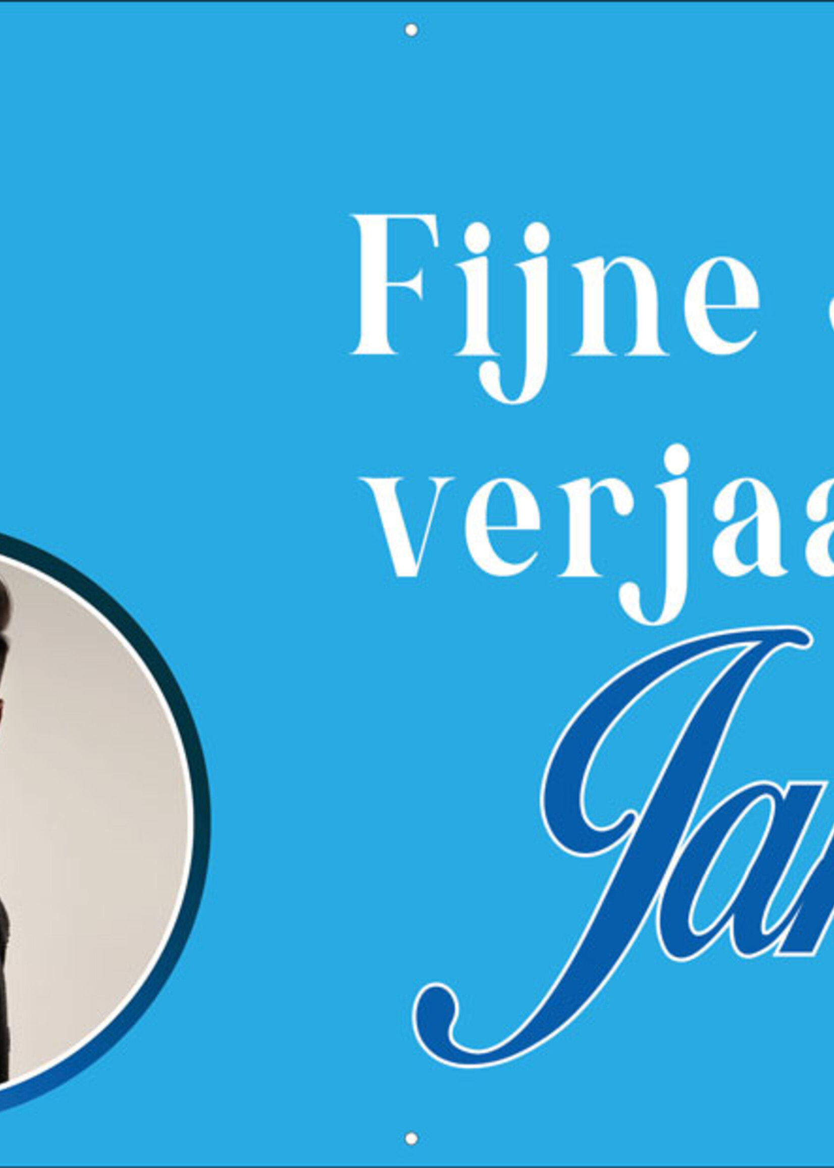 Spandoek met 2 foto's, naam en leeftijd  - Witte en blauwe bloemen