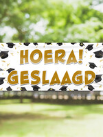 Hoera geslaagd - zwart geslaagd hoedje - Afstudeerpet - Academic cap - doctoraal