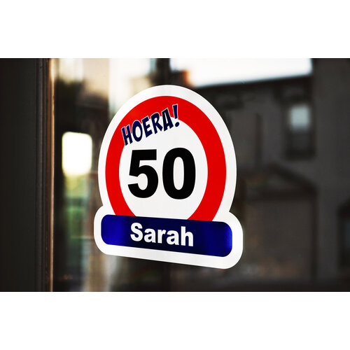 Sarah 50 Jaar Verkeersbord Feestpakket – 6-delig Feestversiering Set Sarah 50 Jaar Verkeersbord Feestpakket – 6-delig Feestversiering Set