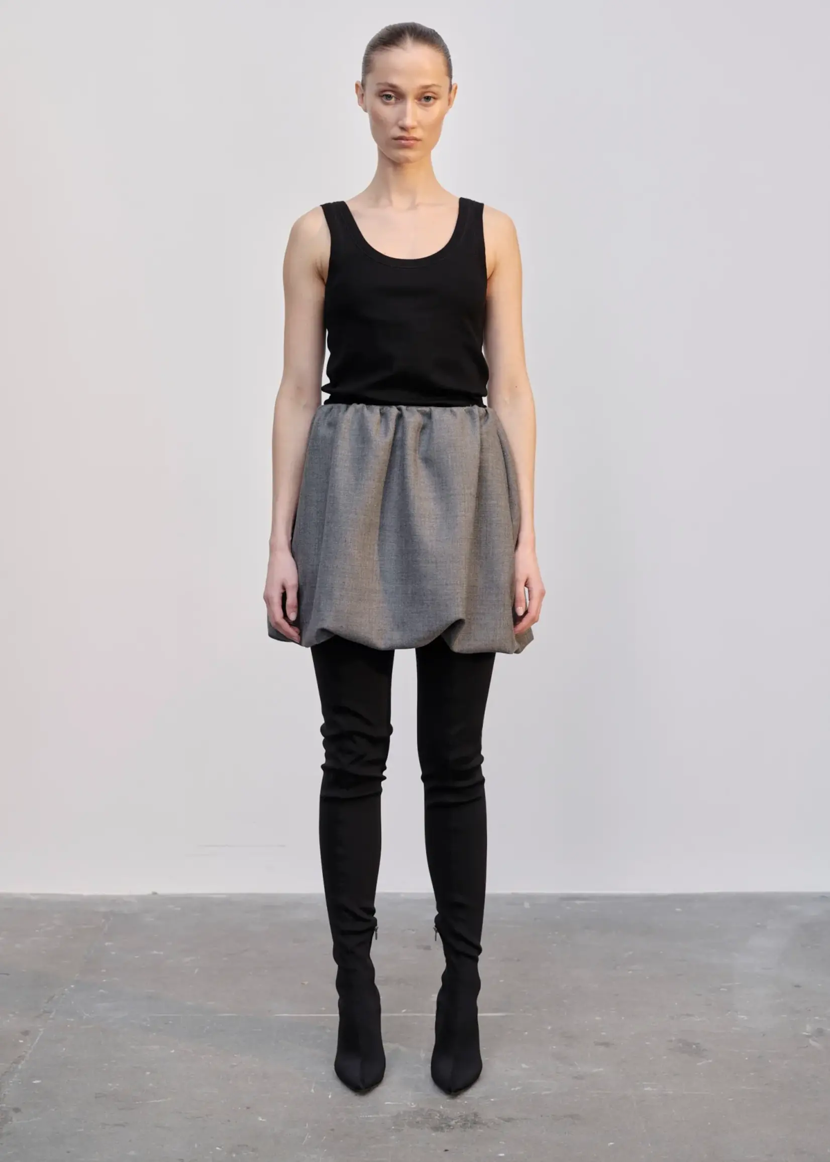 Evans Skirt Dark Grey