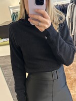 Leah Pull Superfine Alpaca Black