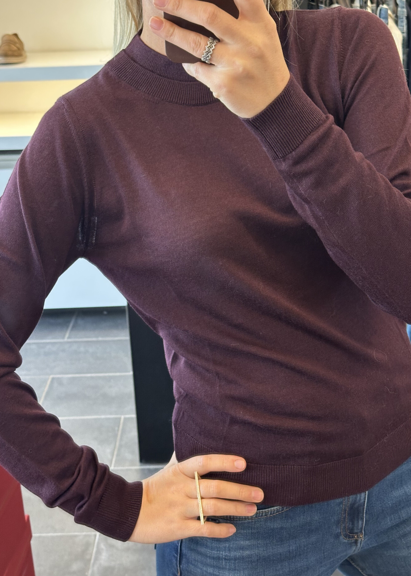 Pull Alana Woolsilk Barolo