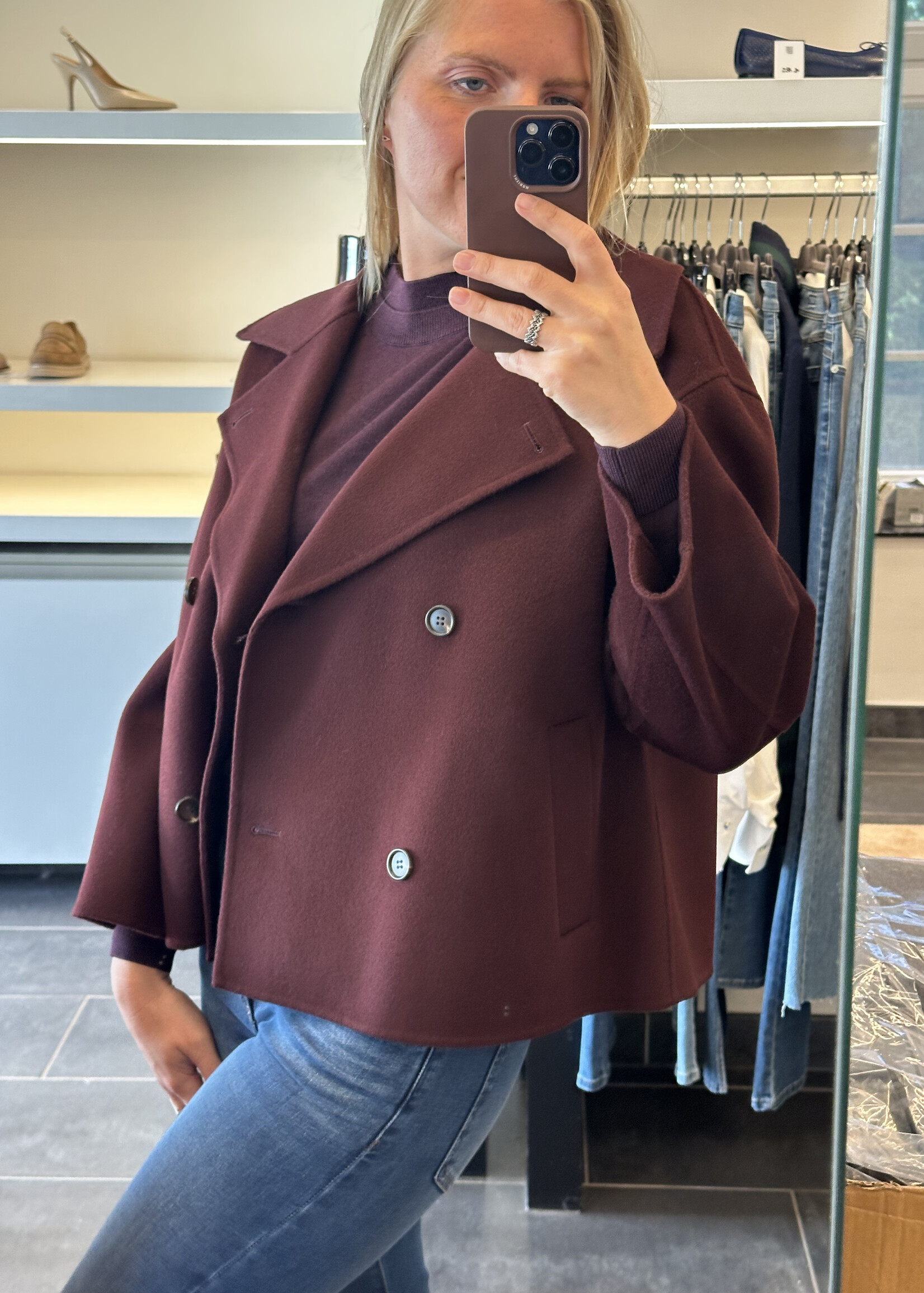 Manila Vest Wool Shiraz