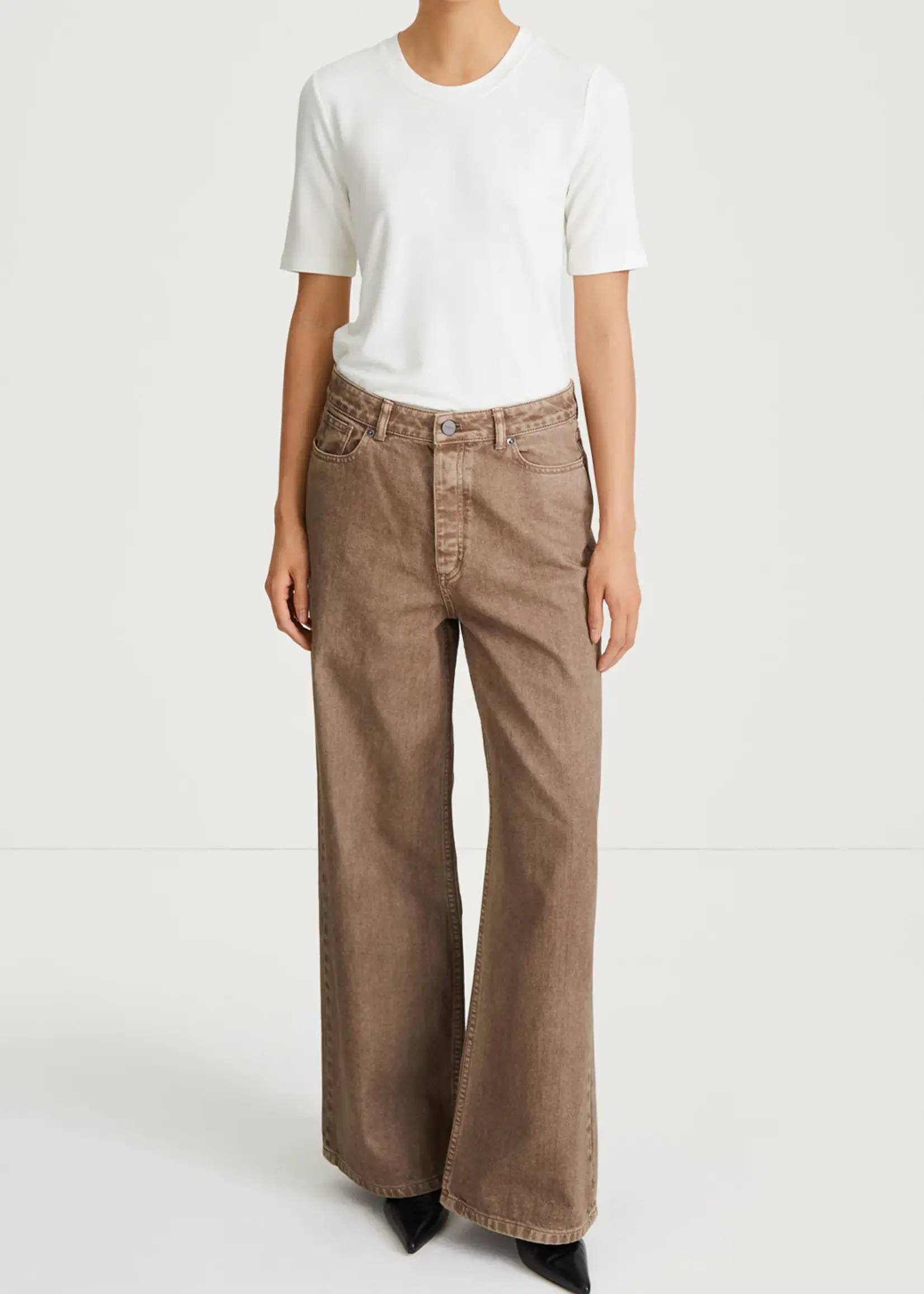 Kayne Denim Trousers Brown