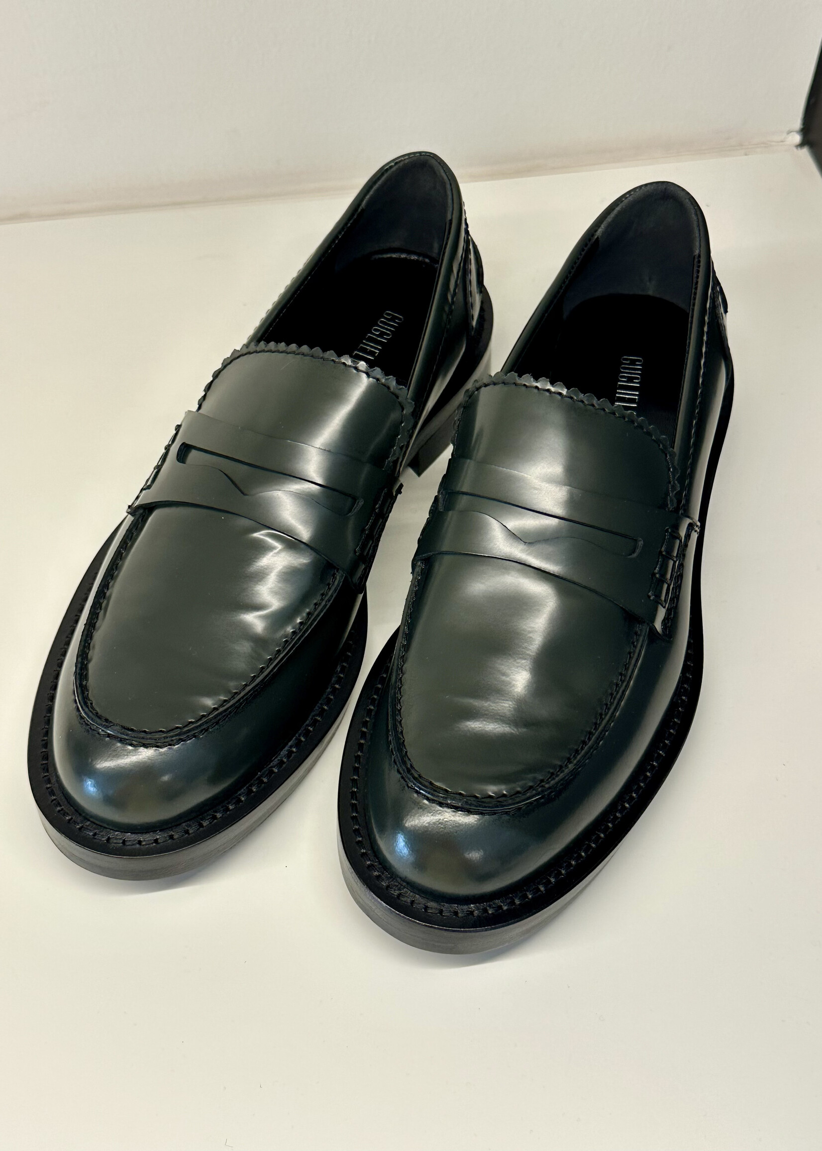 Donkergroene mocassin