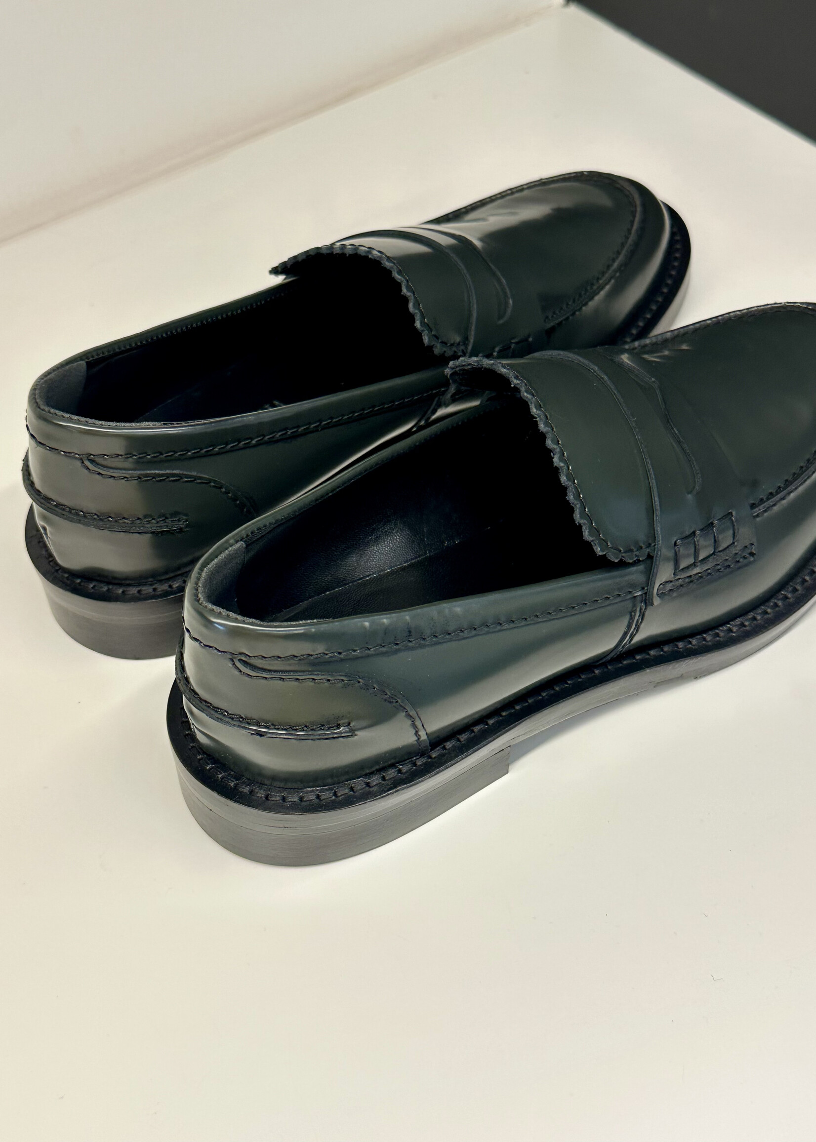 Donkergroene mocassin